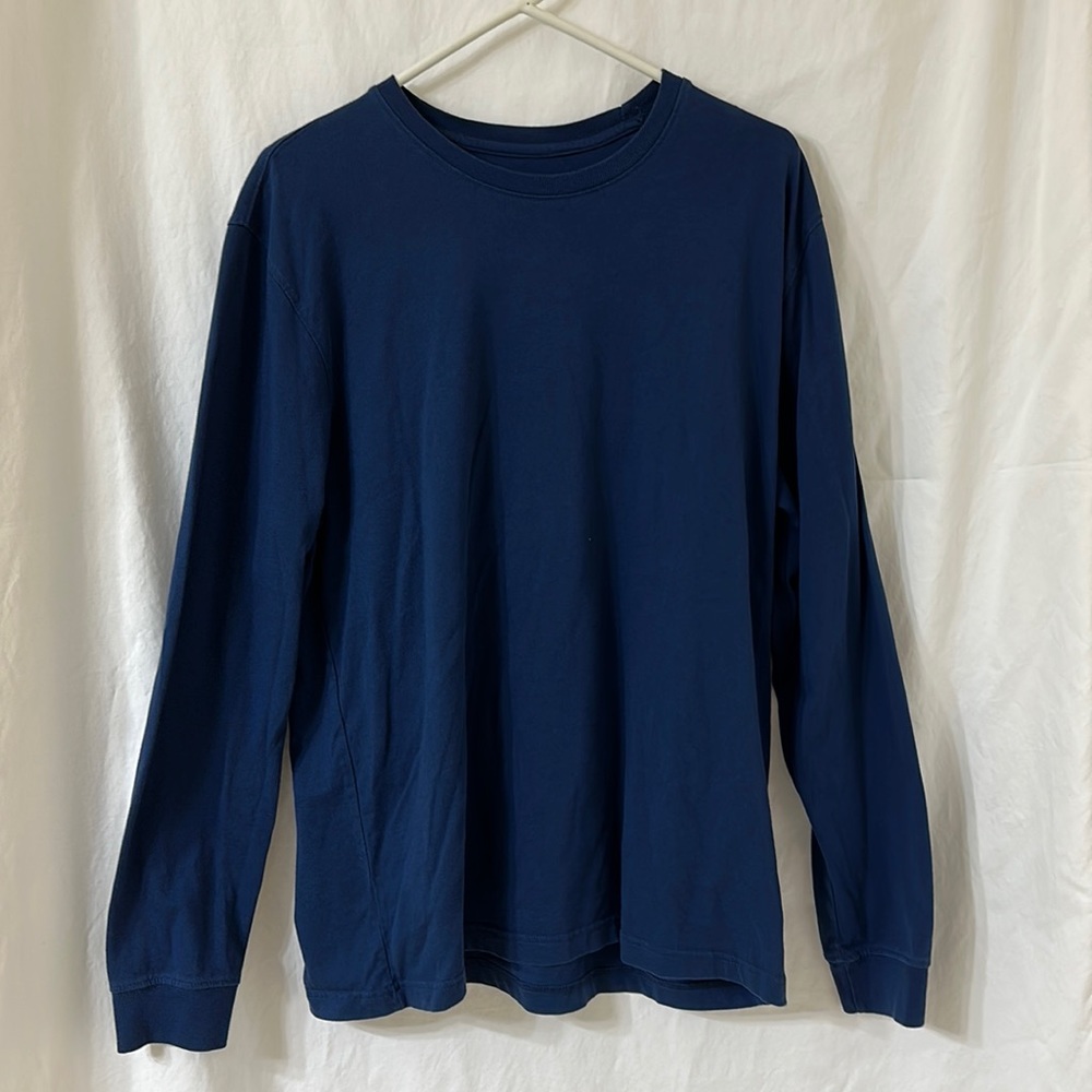 Men’s long sleeve shirt